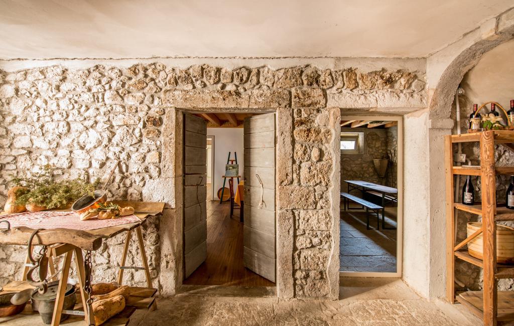 Agriturismo Borgo Titol Tramonti di Sopra Eksteriør bilde